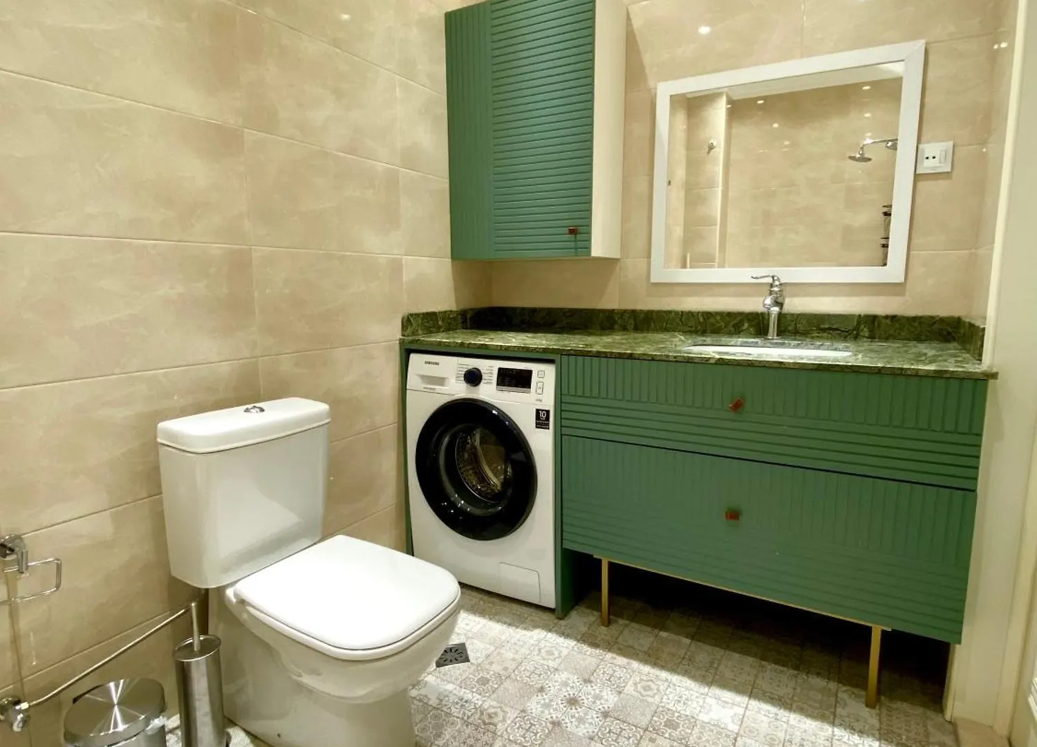 3 Bedroom Sea View Apartment In The Center Of Baku Azerbaijan